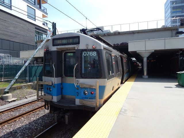 MBTA (Boston, MA): Blue Line 𝑺𝒖𝒃𝒘𝒂𝒚 to Bowdoin (2021) | FULL RIDE! class=