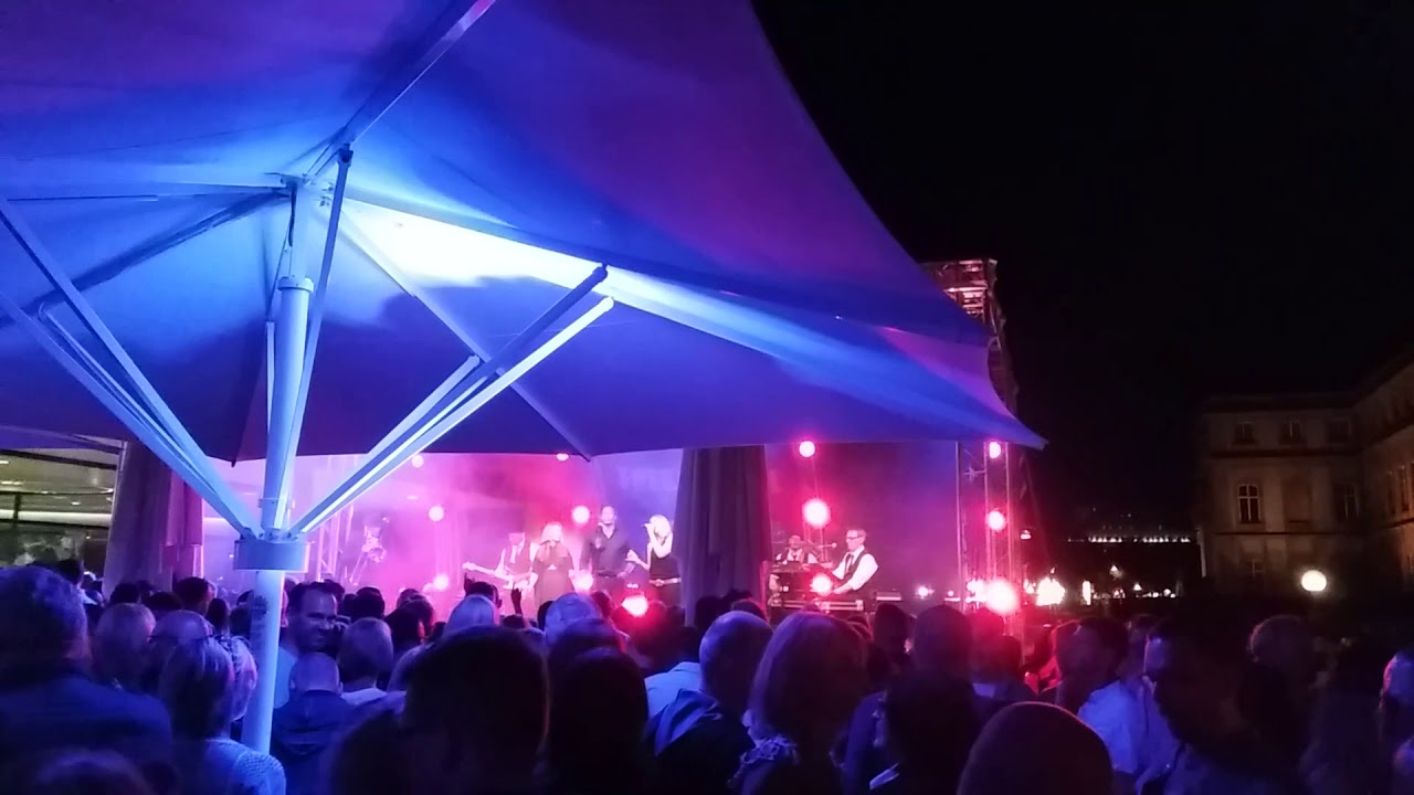 Stuttgarter Sommerfest 2019 - Band Fresh & Cool - Street Life