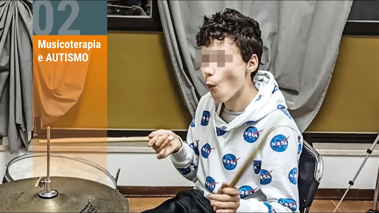 02 - Musicoterapia con l'AUTISMO: Antonio