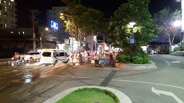 Triều cường lên cao ngập đường Nguyễn Thị Thập ngay BigC quận 7 tháng 10 2019