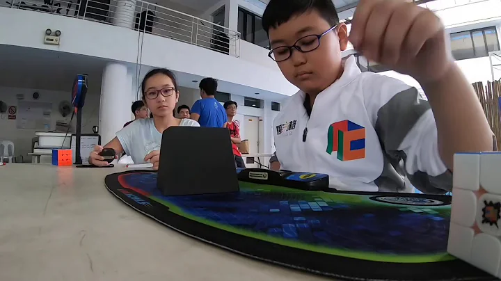 5.98 Official Rubiks Cube Average! [Former Asian R...