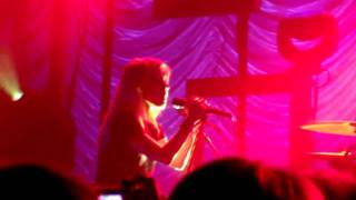 Paramore Miracle Outro Live