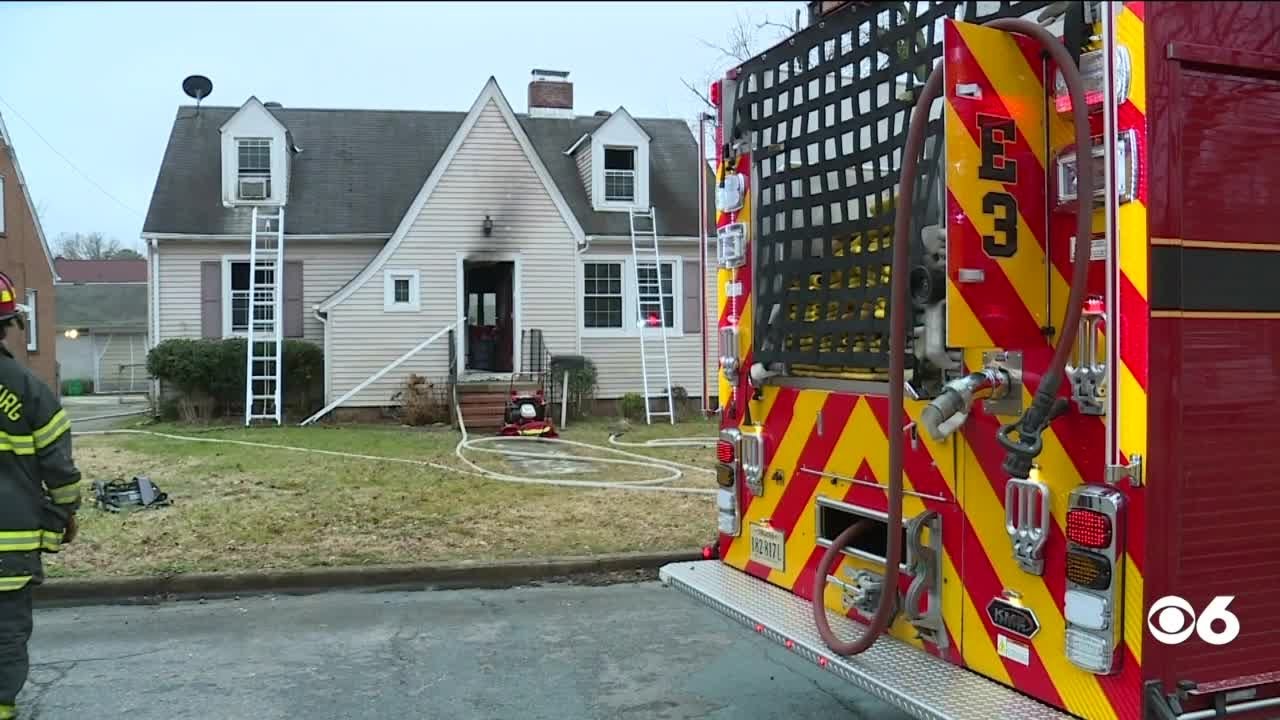 Puppies die in house fire - YouTube