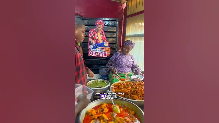 Is this really the best amala in Lagos? Mama toyin amala? #vlogmas2024 #nigerianfoodie