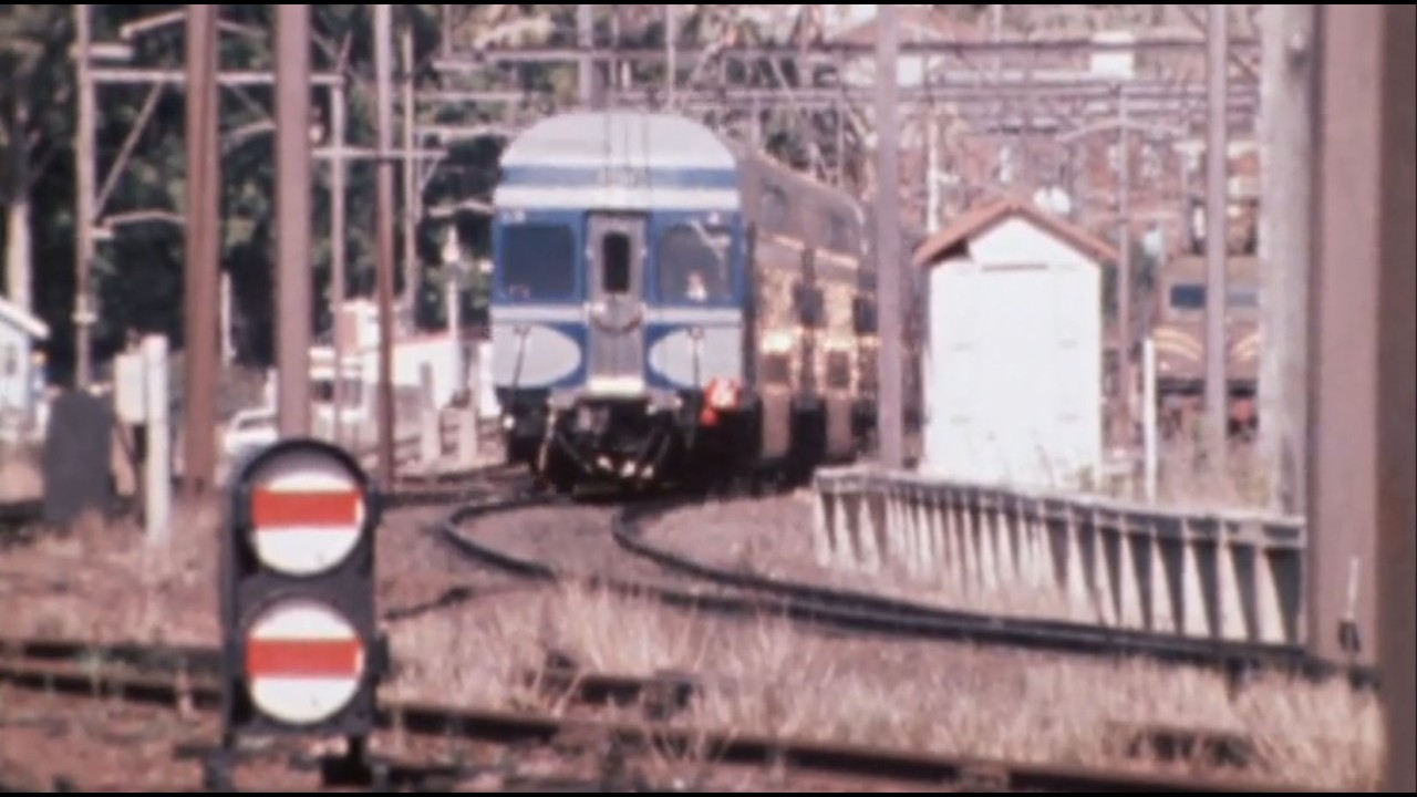 Two Storeys High (Comeng, 1970)