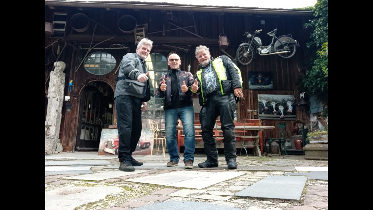 3 Honda Goldwing rijders:  Frank, Peter en Wijnand op vakantie in Oostenrijk. Augustus 2023.