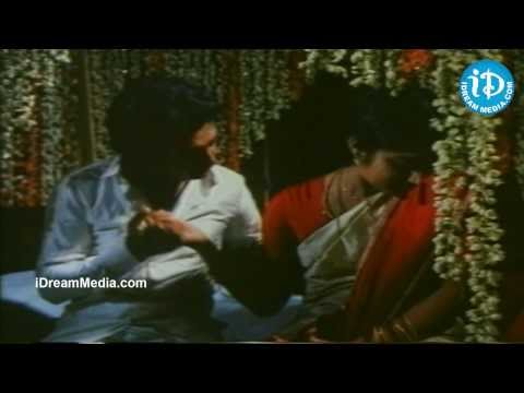 Mouna Ragam Movie - Revathi, Mohan Nice Scene