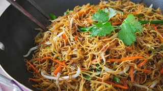 Stir Fried Chow Mein - Mi Xao Mem | Cindy Lam Lorimer screenshot 2