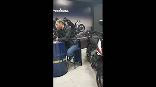 Motosi̇klet Eği̇tmeni̇ Ni̇n Gözünden Pulsar Ns400 Z