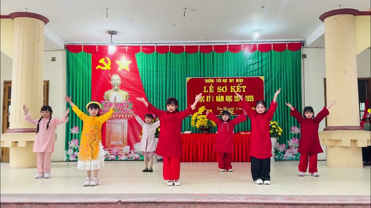 NHẢY NỤ CƯỜI XUÂN - 1B TIỂU HỌC DUY MINH