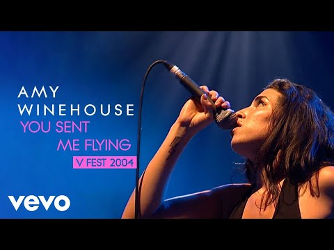 Amy Winehouse - You Sent Me Flying (Live At V Festival 2004)