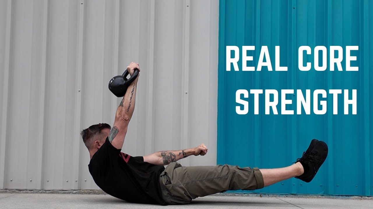 Создайте несокрушимый пресс с помощью этих двух хардкорных упражнений с гирей