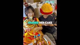 this girl didn’t celebrate alone for long ❤️🎂 #usa this girl didn’t celebrate alone for long ❤️🎂 #usa