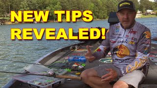 Summertime CRANKING TIPS with Mike McClelland! | Bass Fishing