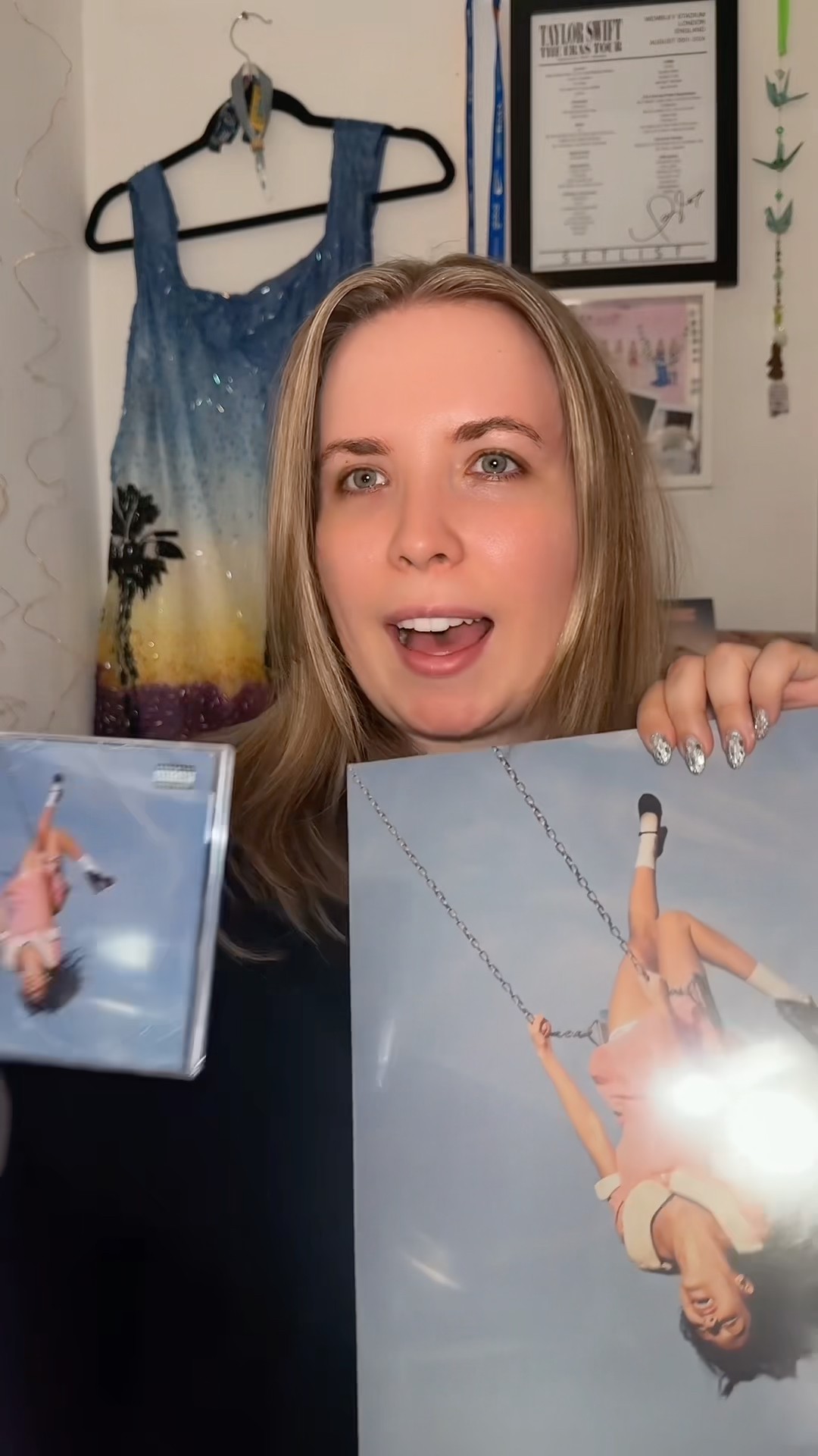 Unboxing the new Olivia Rodrigo album (including a signed insert