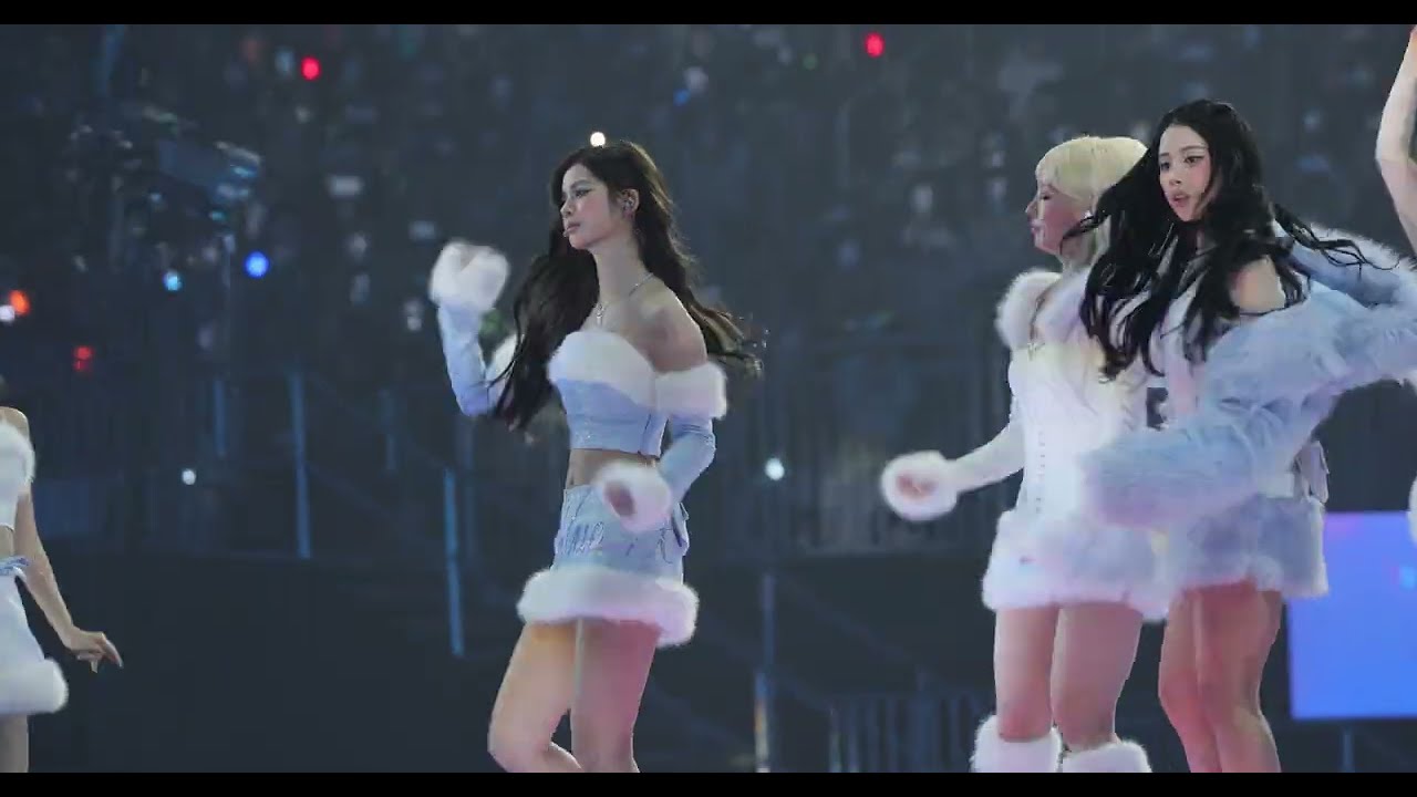 4K 251225 엔믹스 설윤 Blue Valentine 직캠 NMIXX Sullyoon @SBS 가요대전