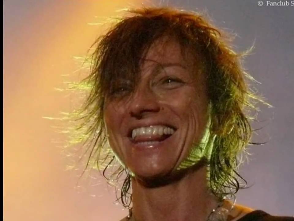 Gianna Nannini - Dimentica - Io e te - YouTube