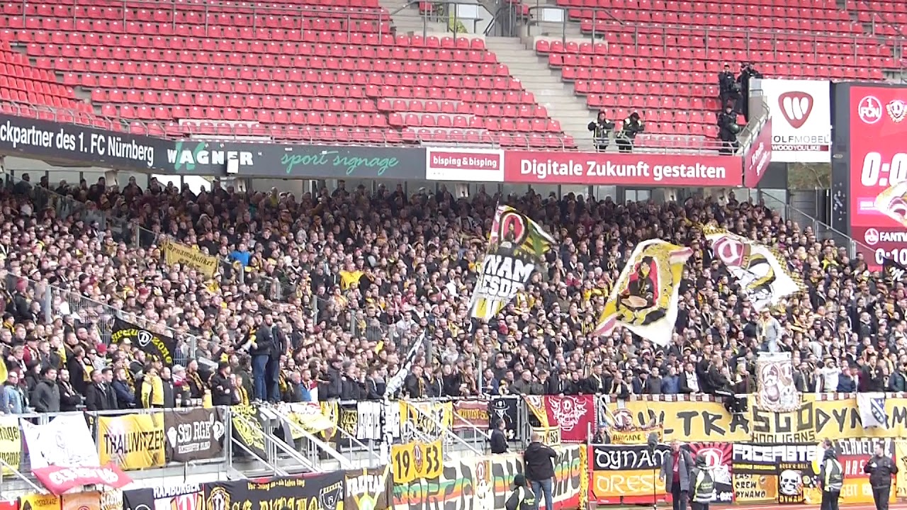 1. FC Nürnberg vs. Dynamo Dresden 2:1, Support der Dresden Fans