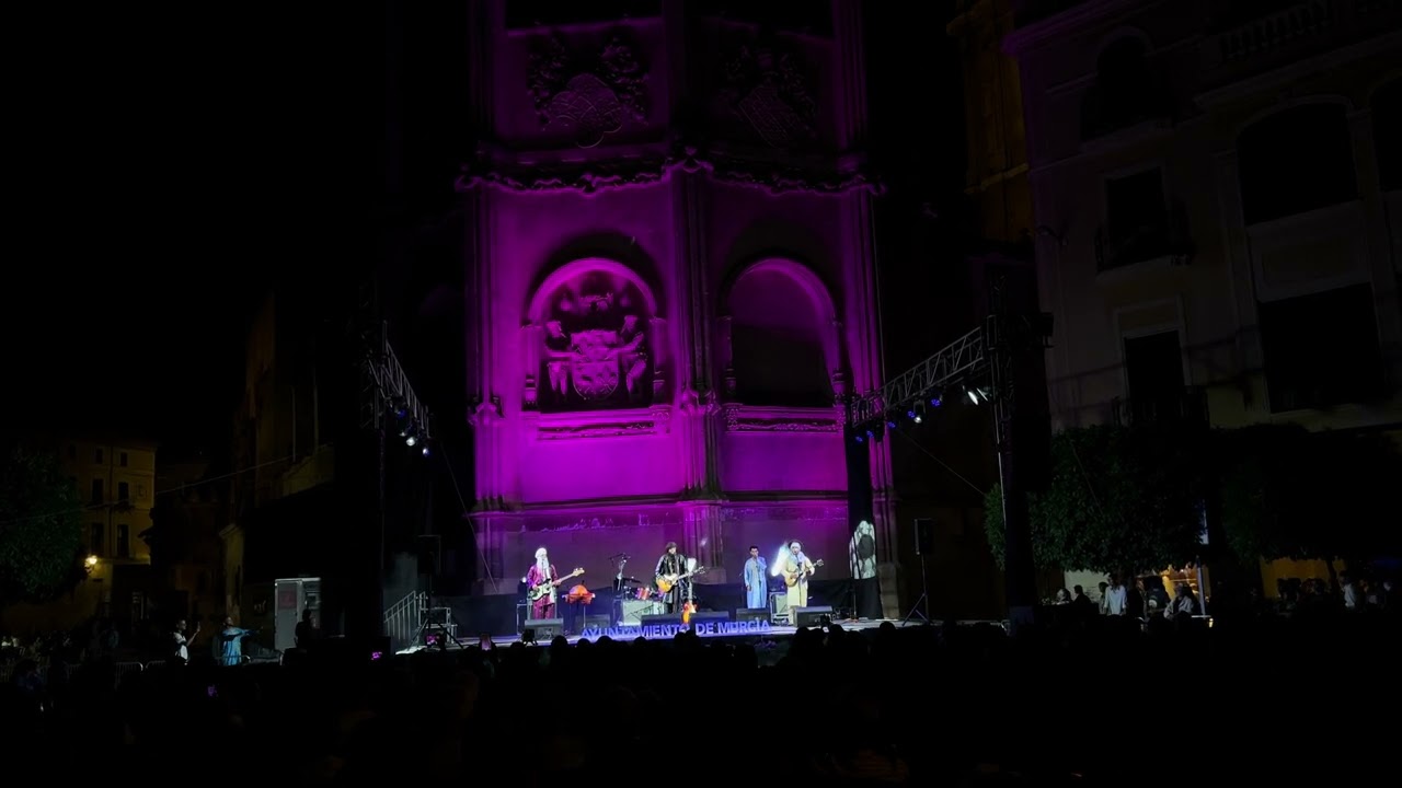 Tarwa N-Tiniri - Ahddawi - live Murcia Tres Culturas Festival.