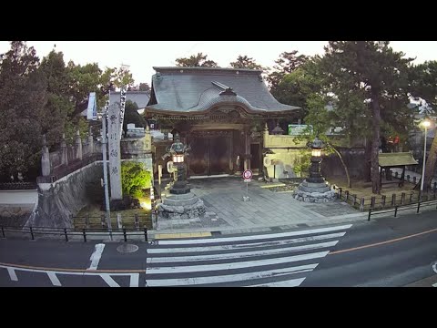Toyokawa Inari Temple live cam preview