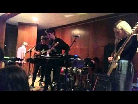 Porches. live show!!
