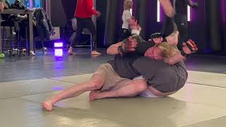 Kata-Guruma. Turtle guard reverse triangle!!