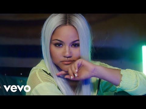 Kat DeLuna - \