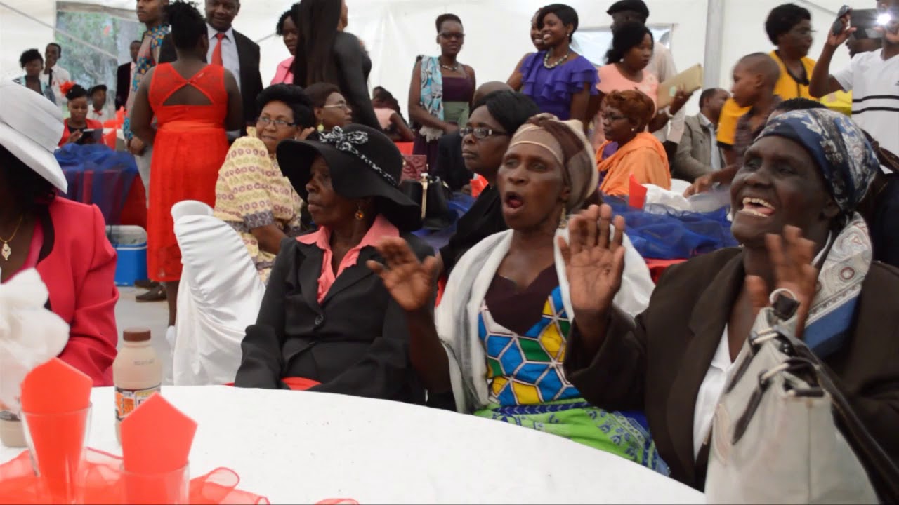 Best wedding dance in zimbabwe - YouTube