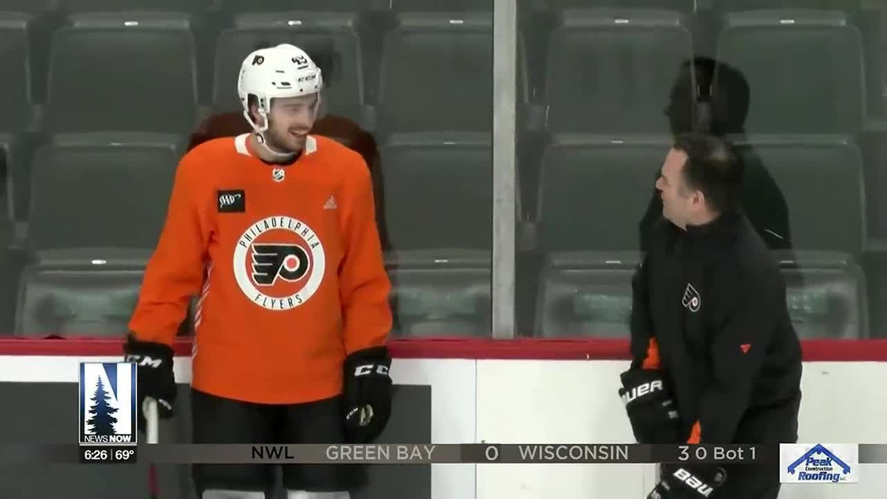 Noah Cates signs with the Philadelphia Flyers