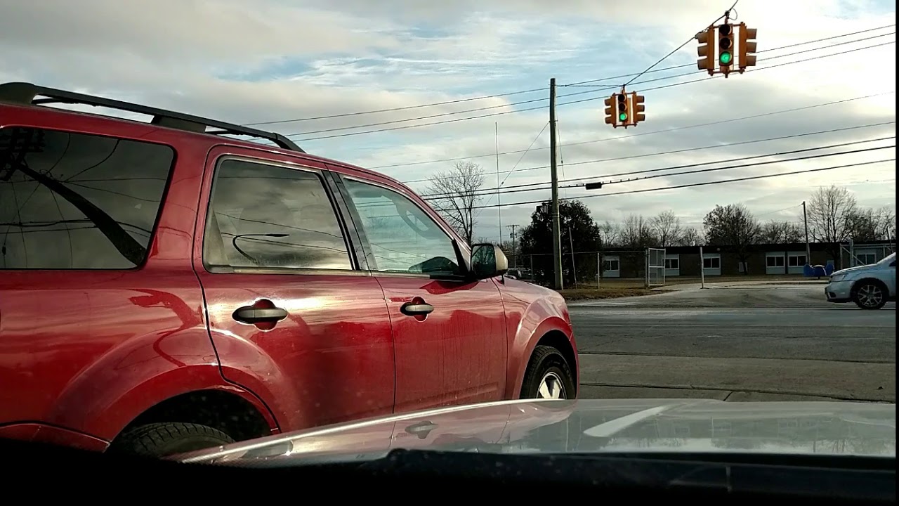 Cars running red light Ann Arbor Trail Westland Michigan YouTube