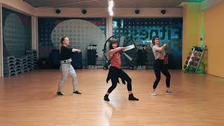 'TAKI TAKI' ZUMBA by Dj Snake, Ozuna, Selena Gomez, Cardi B Dance Choreography