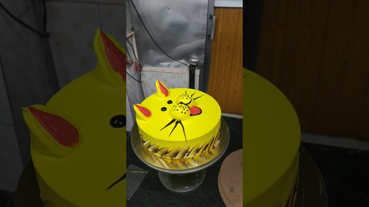 lion 🦁 cake pineapple flavour tutorial cake easy decoration 