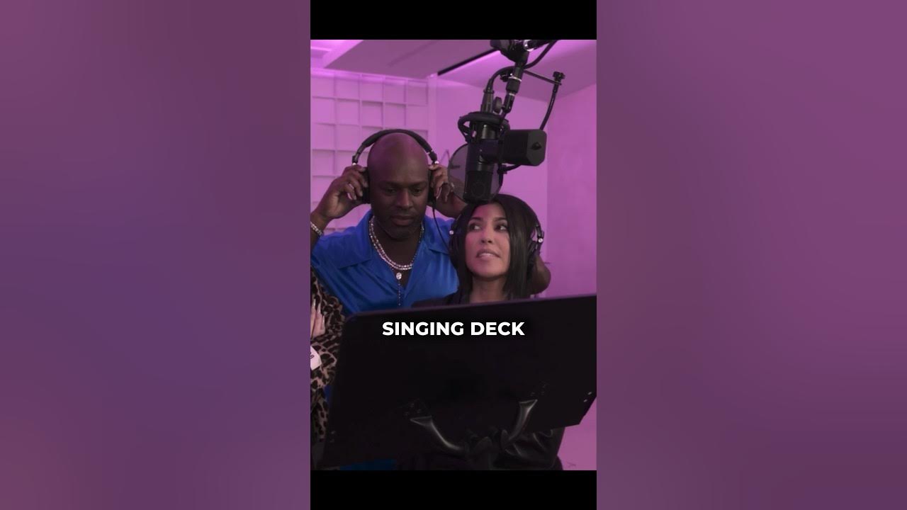 Kourtney singing🤣🤣watch till the end, khloe kardashian #thekardashians #kardashian Kourtney singing🤣🤣watch till the end, khloe kardashian #thekardashians #kardashian