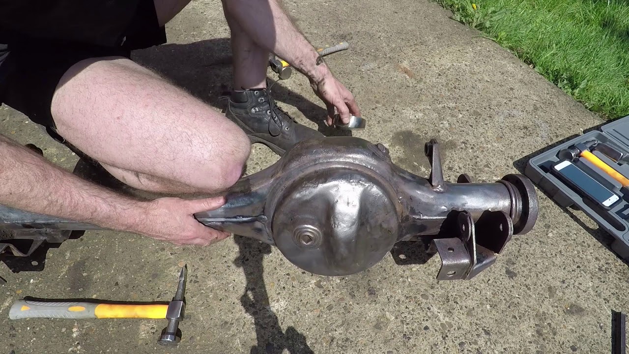 Defender 300Tdi Rebuild - 23. Axle Dent Removal - YouTube