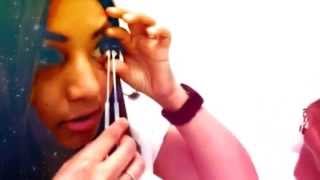 How To Apply Contact Lenses - Using the ContacLifter screenshot 5