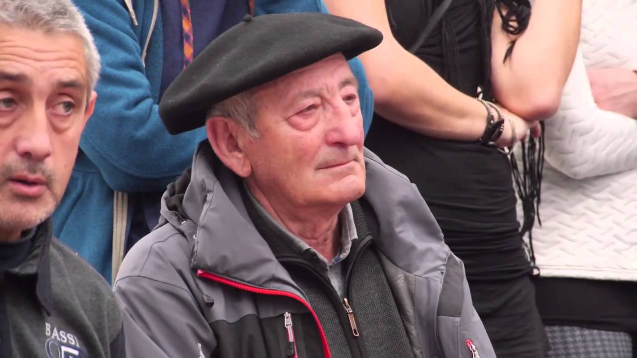 BERRIA. Mikel Zabalza omendu dute Garraldan