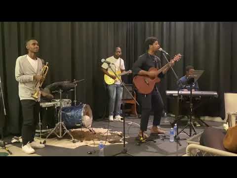 Xhanti Nokwali - Ezeyeza Live @ Chiesa di pazzo Lupi