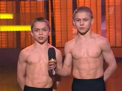 დაუჯერებლად ელასტიული ბავშვები