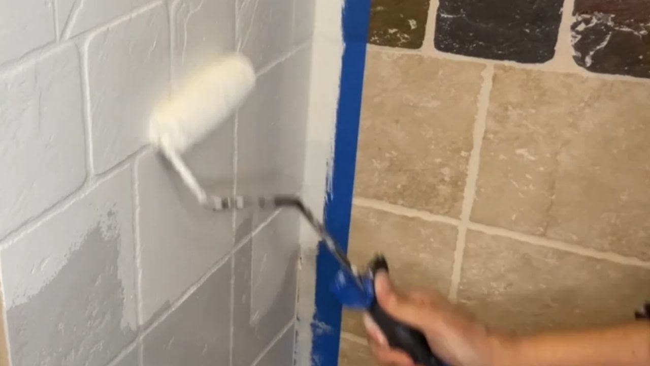 🎨Painting WALL TILES in Bathroom? Testing Floor Paint on Walls! YouTube