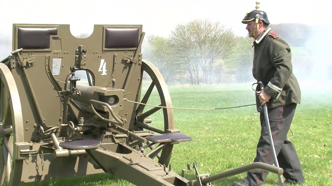 Deutsche Feldkanone C 96 n.A. Salutschießen