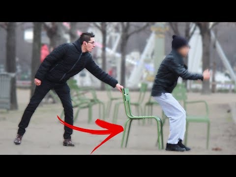 TIRER LA CHAISE D'UN INCONNU PRANK 🔥 (NorniTUBE)