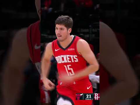 Different corners, same result 🙌  back-to-back 👌's for Reed!