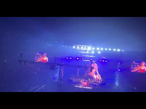 Nightingale Lane Raye live at the O2 London 