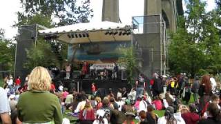 Captain Bogg and Salty at Portland Pirate Festival 2009