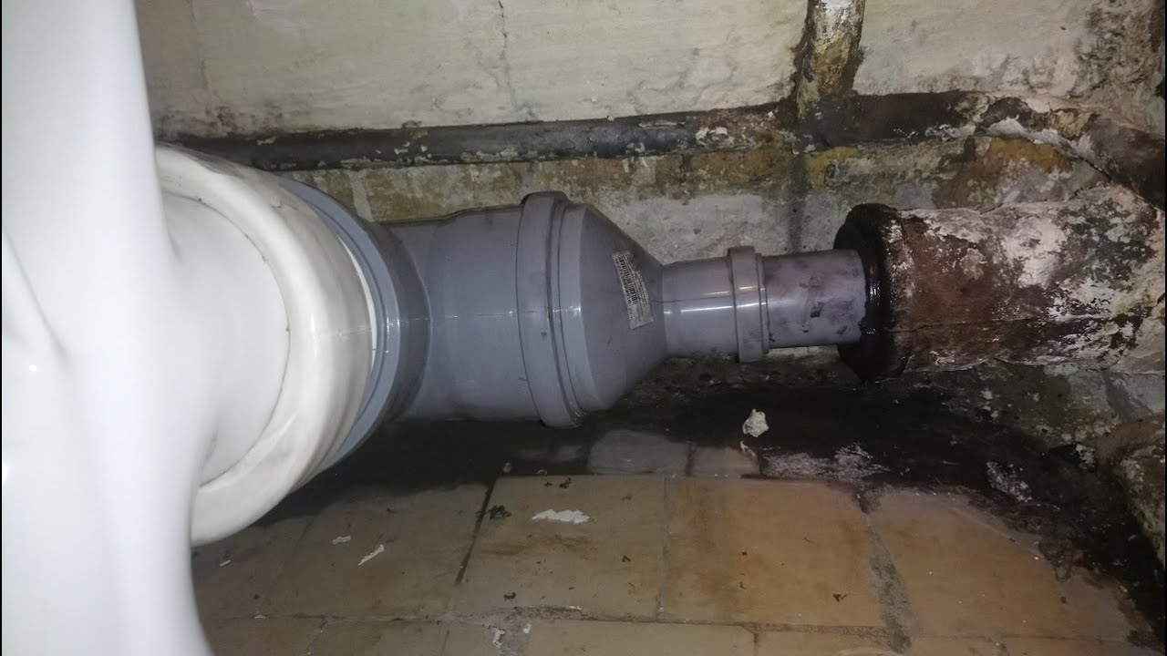 Замена советского унитаза Такого я давно не видал Жуть ! Хуже чем в ...