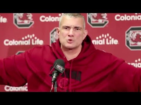 college-coach-rips-angry-parents-that-coach-from-the-bleachers