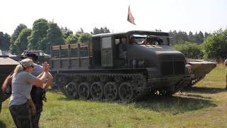 Ciągnik gąsienicowy Mazur-D350