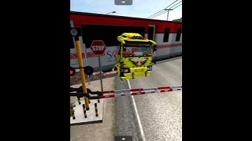 mahindra mini bus 🆚 train Accident