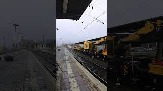 Spitzke Baukran mit einer V100 und eine Vossloh G1000 #train #intercity225 #riesa