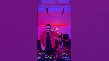 BACK TO BLUE 05 09 25 Sine Experience By Edwardmayaofficial Valentinoindy Klavdiaitiz 